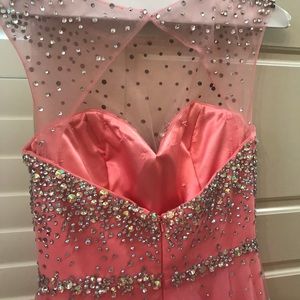 Tony Bowls Dresses - Tony Bowls Le Gala pink beaded gown Tony Bowls Dresses - Tony Bowls Le Gala pink beaded gown